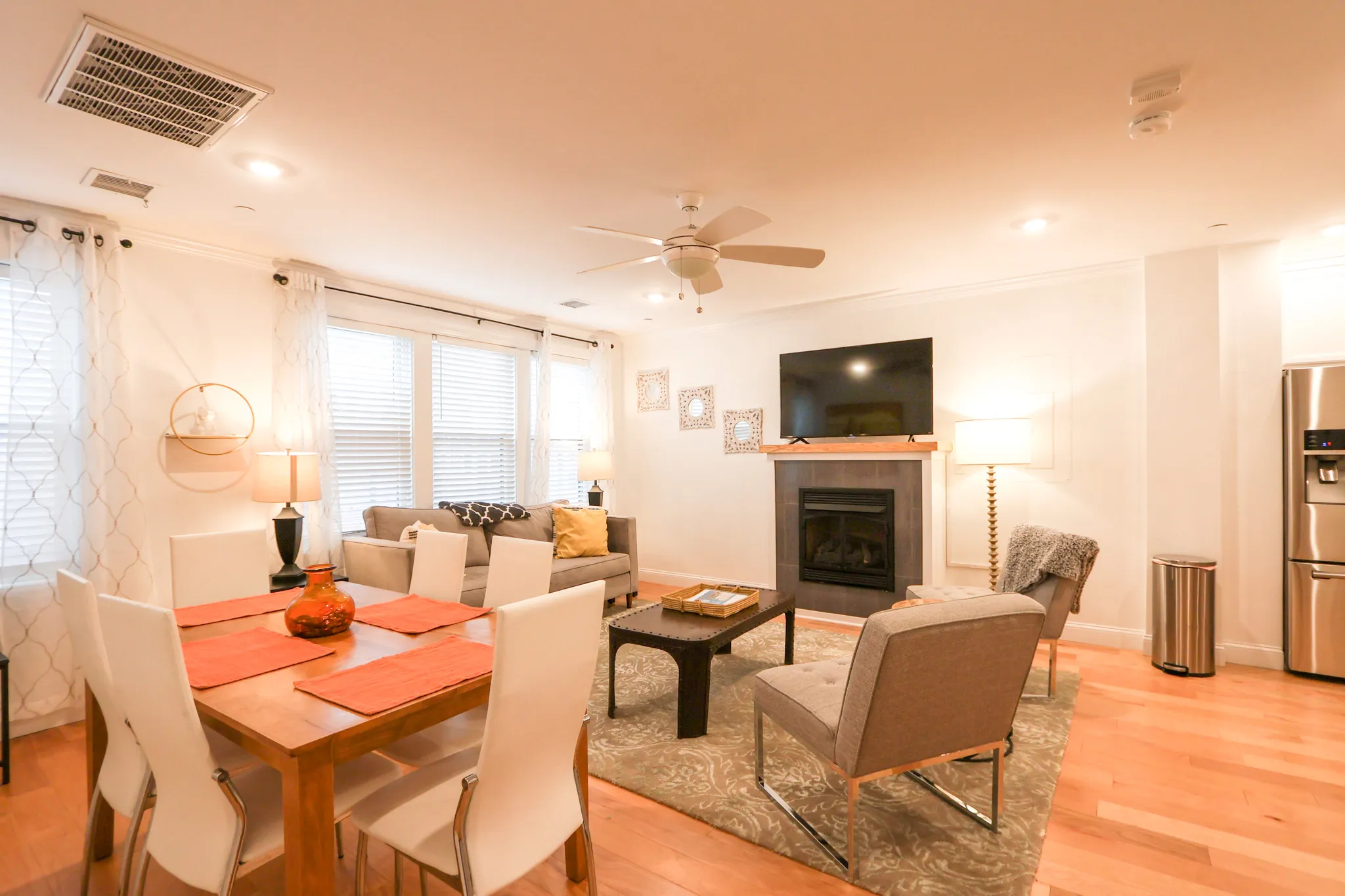 2 bed, 2 bath apartment for rent at 1008 Tremont St Unit 5, Roxbury — photo 1 of 25