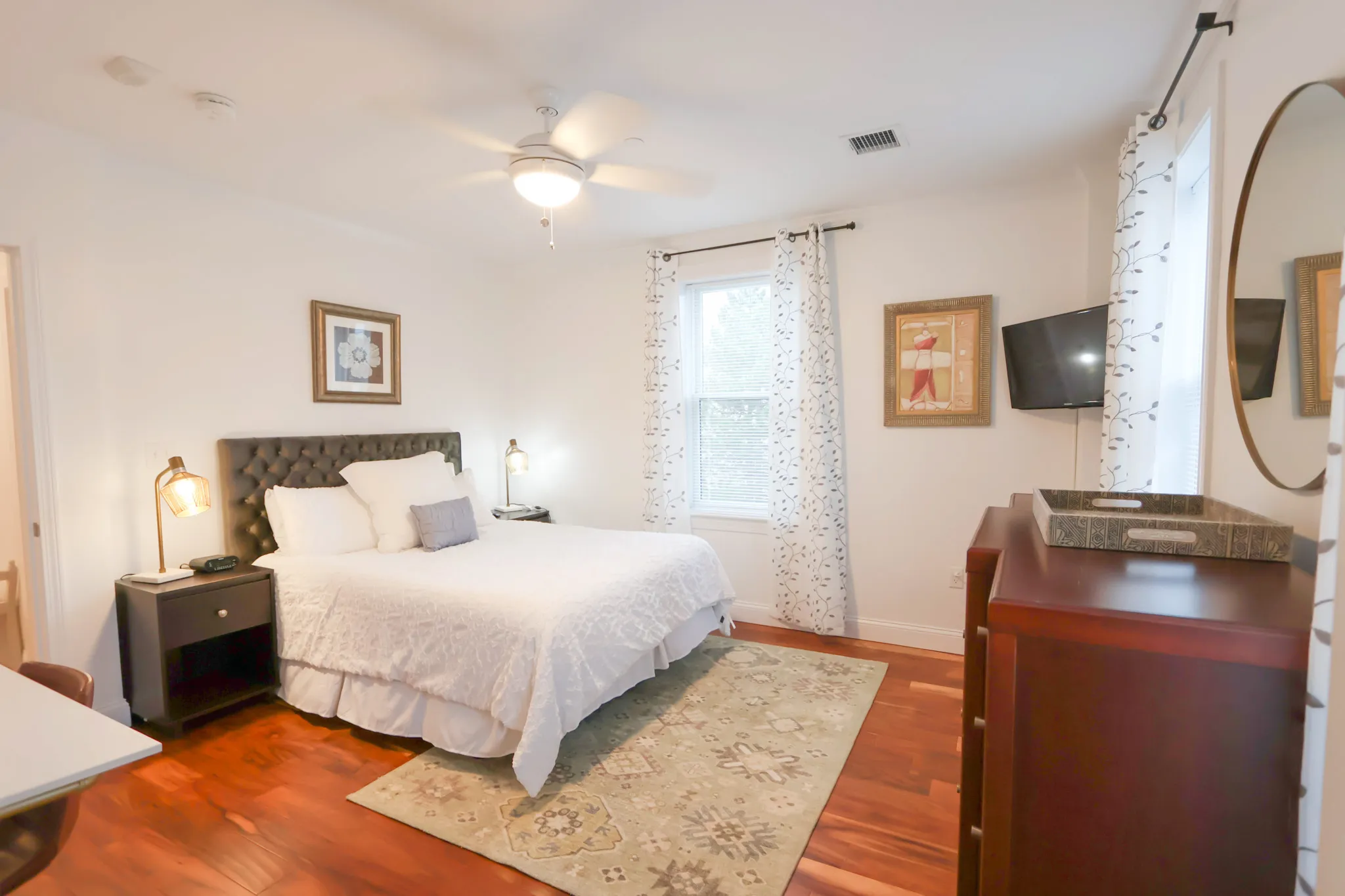 2 bed, 2 bath apartment for rent at 1008 Tremont St Unit 5, Roxbury — photo 14 of 25