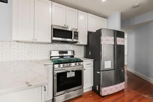 3 bed, 2 bath apartment for rent at 1008 Winthrop Ave Unit 2, Revere — photo 6 of 19