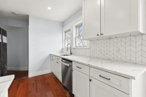3 bed, 2 bath apartment for rent at 1008 Winthrop Ave Unit 2, Revere — photo 7 of 19