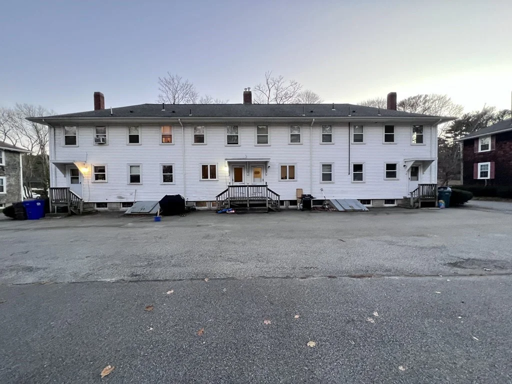 2 bed, 1 bath apartment for rent at 101-107 Forest Av Ext Unit 107, Plymouth — photo 2 of 30