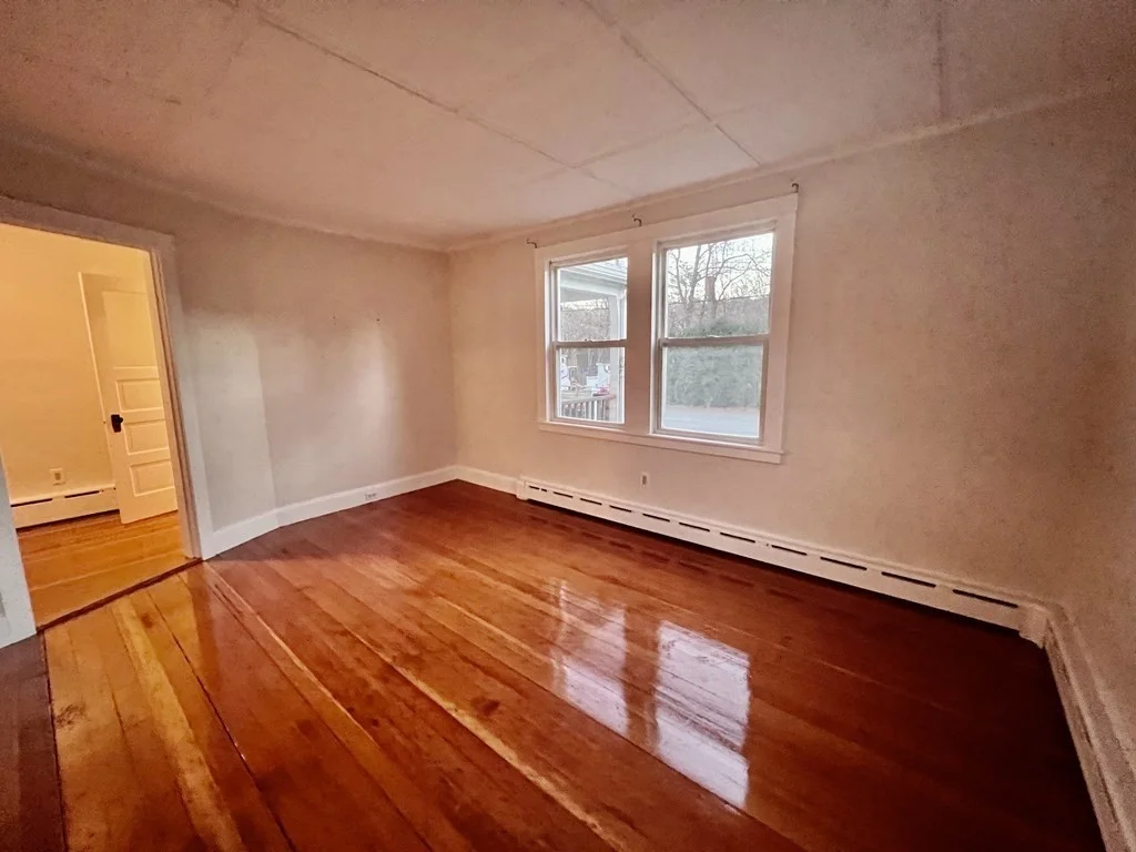 2 bed, 1 bath apartment for rent at 101-107 Forest Av Ext Unit 107, Plymouth — photo 3 of 30