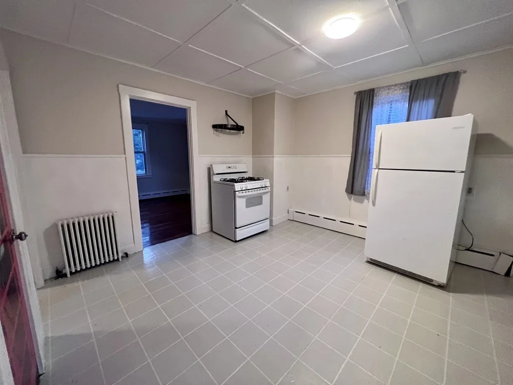 2 bed, 1 bath apartment for rent at 101-107 Forest Av Ext Unit 107, Plymouth — photo 12 of 30