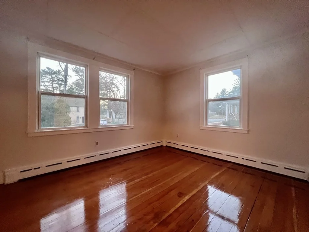 2 bed, 1 bath apartment for rent at 101-107 Forest Av Ext Unit 107, Plymouth — photo 5 of 30