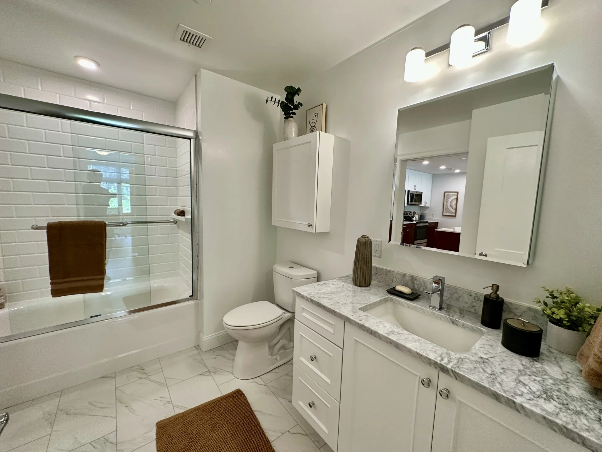 2 bed, 2 bath apartment for rent at 101 Asheville Rd Unit 312, Chestnut Hill — photo 10 of 11