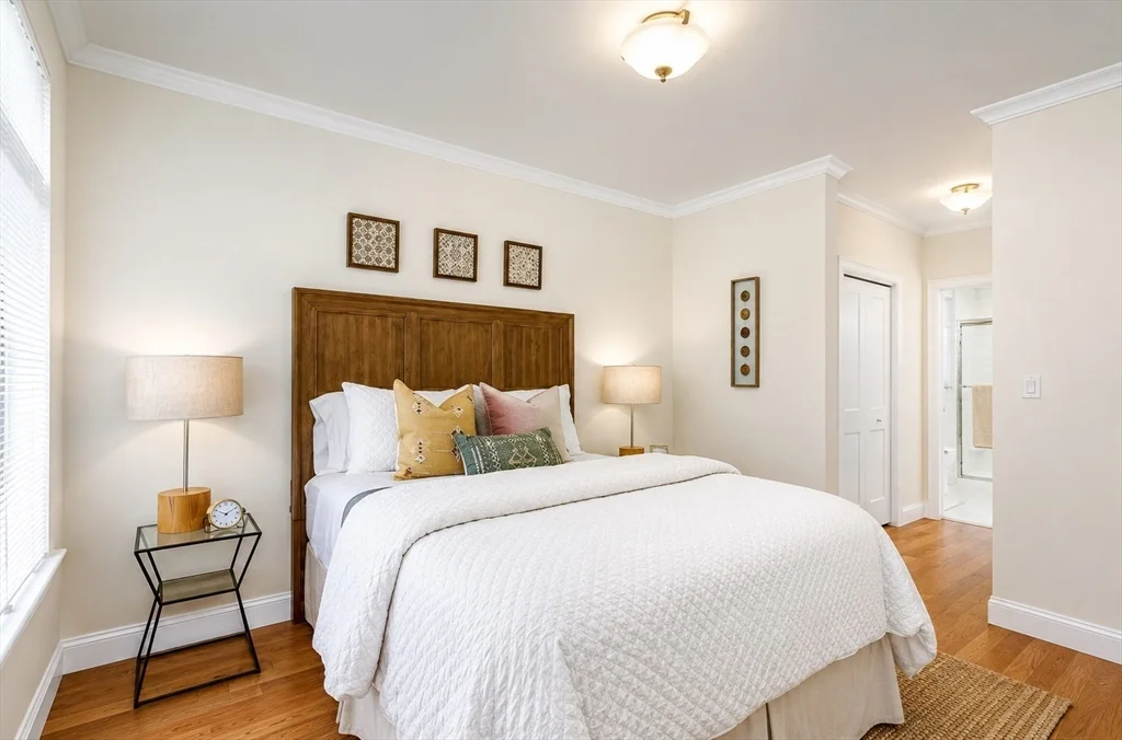 2 bed, 2 bath apartment for rent at 101 Asheville Rd Unit 409, Chestnut Hill — photo 4 of 7