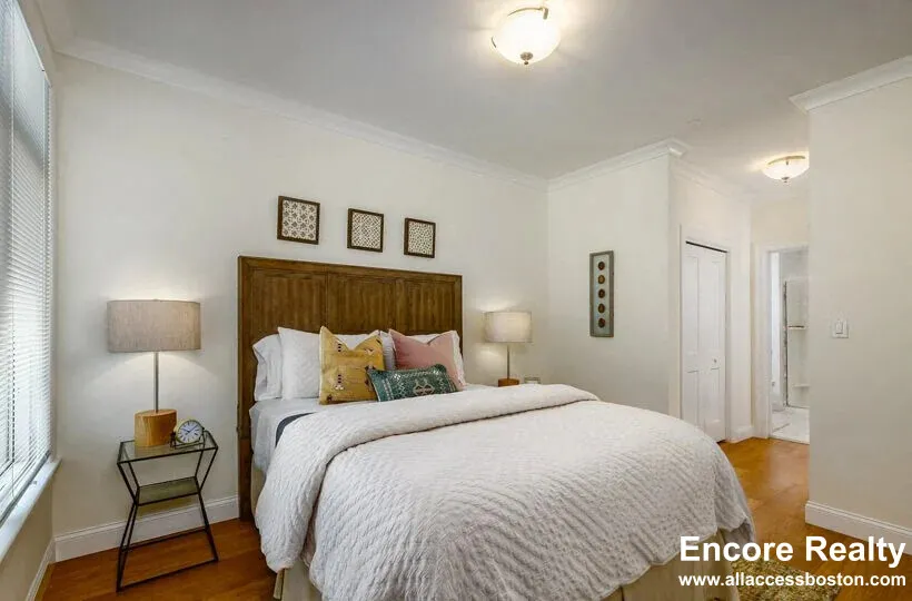 2.5 bed, 2 bath apartment for rent at 101 Asheville Rd Unit 524, Chestnut Hill — photo 6 of 7