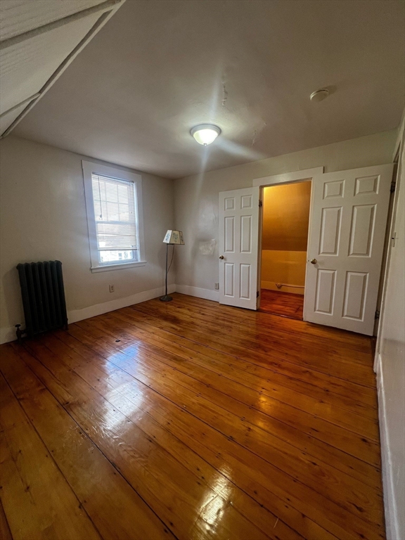 6 bed, 2 bath apartment for rent at 101 Ashland Unit 2, Malden — photo 6 of 18