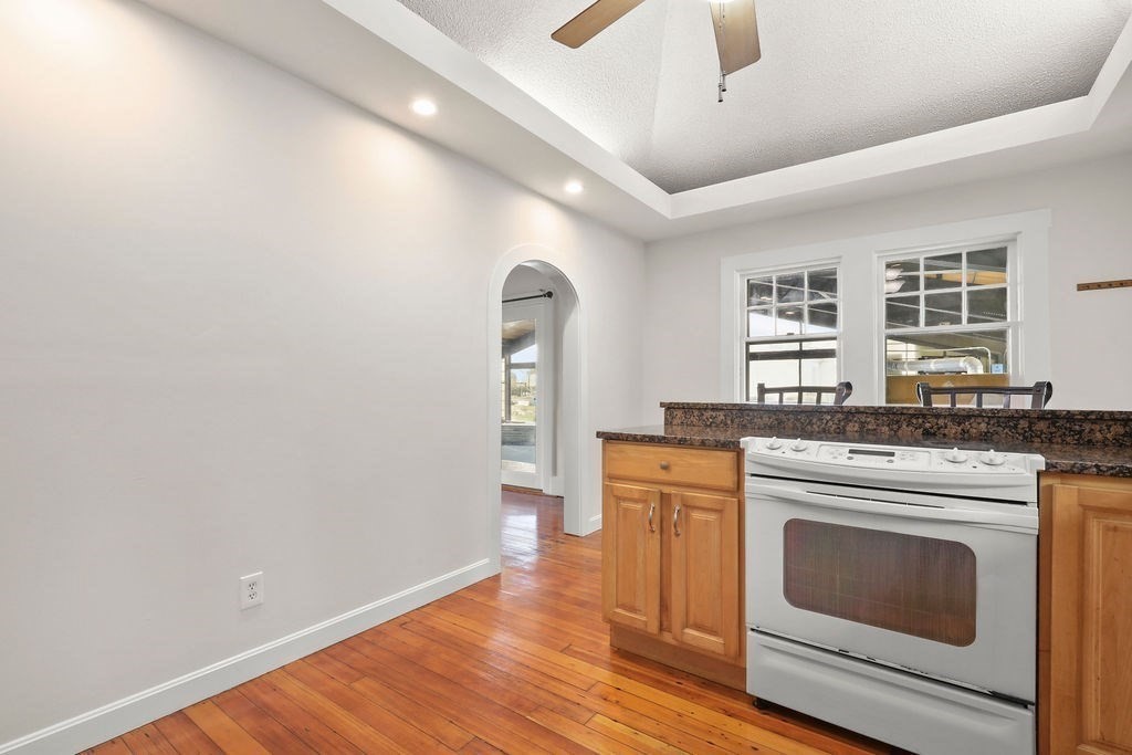 3 bed, 1 bath apartment for rent at 101 Ashley Island Rd, Fairhaven — photo 21 of 26