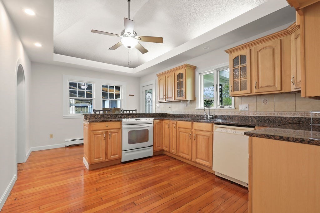 3 bed, 1 bath apartment for rent at 101 Ashley Island Rd, Fairhaven — photo 19 of 26