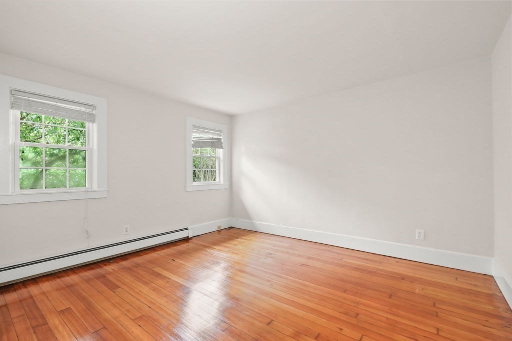 3 bed, 1 bath apartment for rent at 101 Ashley Island Rd, Fairhaven — photo 17 of 26