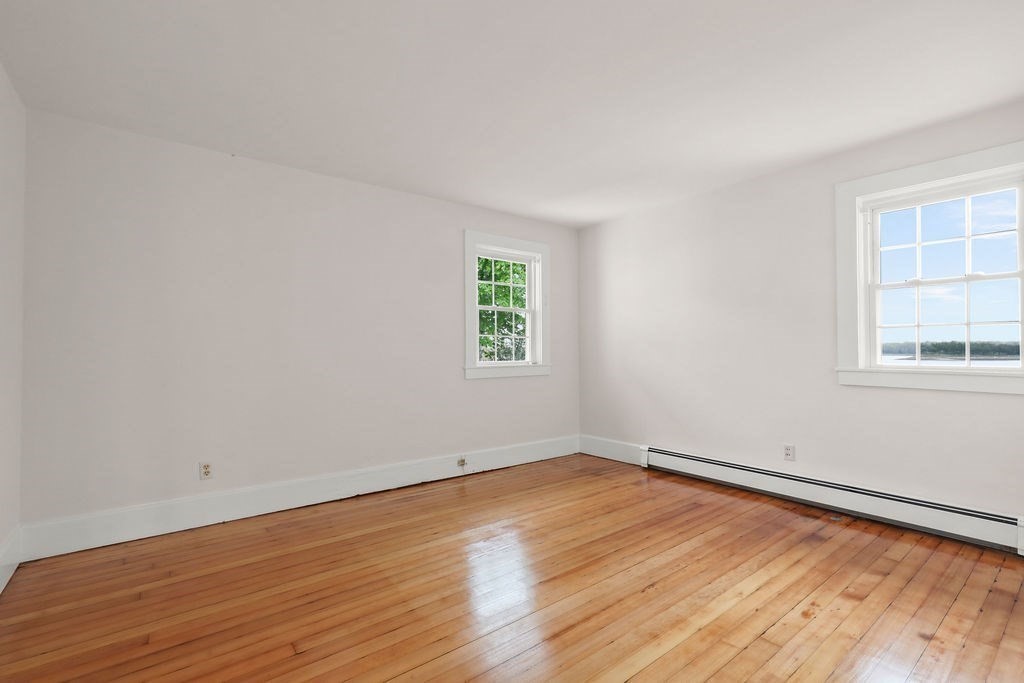 3 bed, 1 bath apartment for rent at 101 Ashley Island Rd, Fairhaven — photo 15 of 26