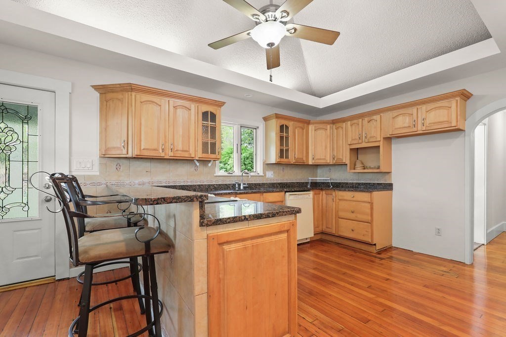 3 bed, 1 bath apartment for rent at 101 Ashley Island Rd, Fairhaven — photo 20 of 26
