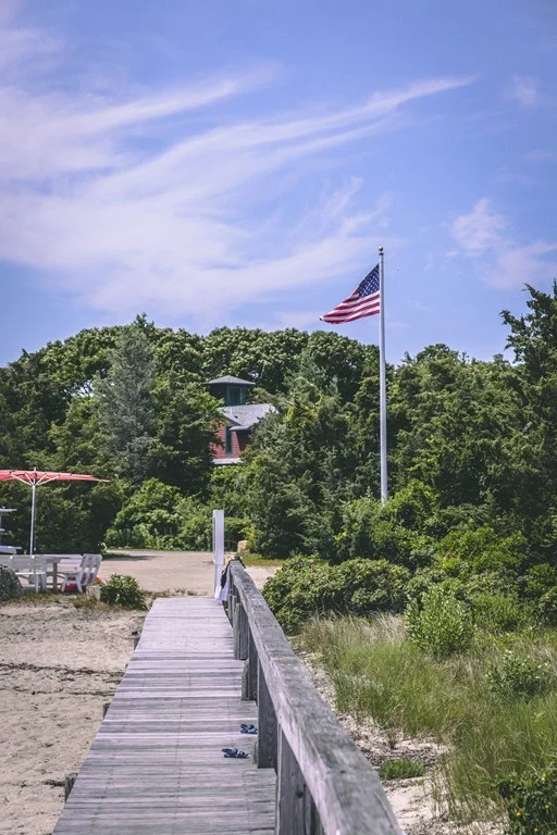 2 bed, 1 bath apartment for rent at 101 Associates Rd, Chapaquoit