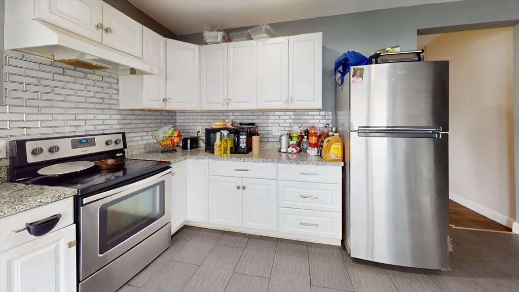2 bed, 1 bath apartment for rent at 101 Bradford Unit 1, West Everett — photo 1 of 5