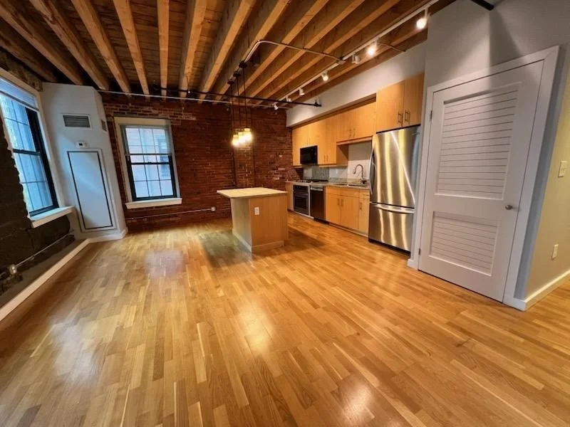 1 bed, 1 bath apartment for rent at 101 Broad St Unit 4E, Boston Downtown — photo 2 of 9