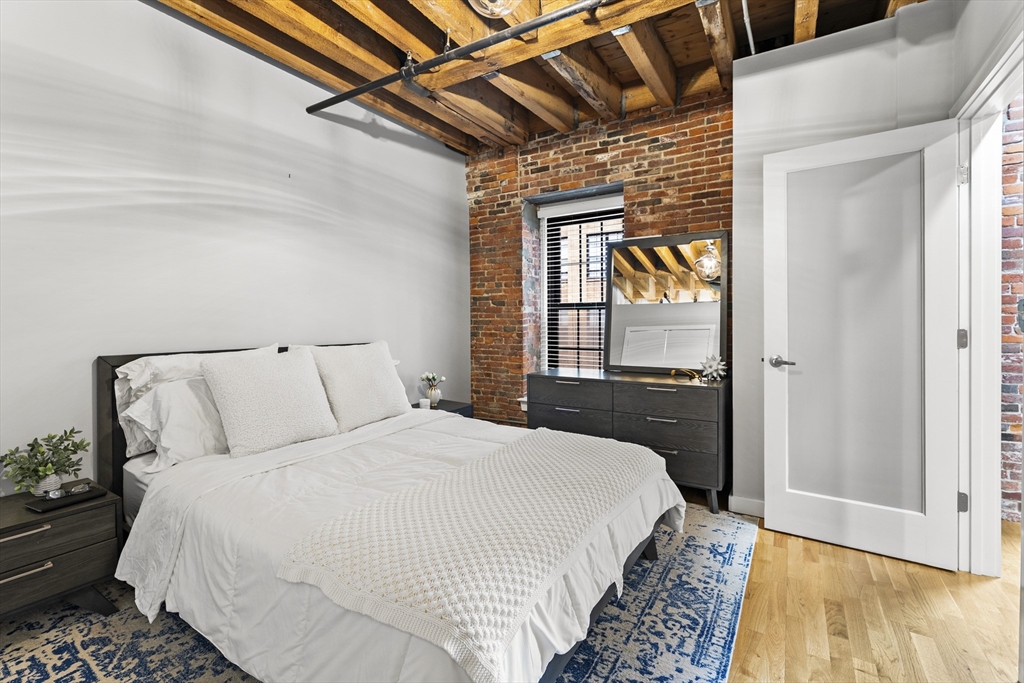1 bed, 1 bath apartment for rent at 99-105 Broad St Unit 5B, Waterfront — photo 13 of 17