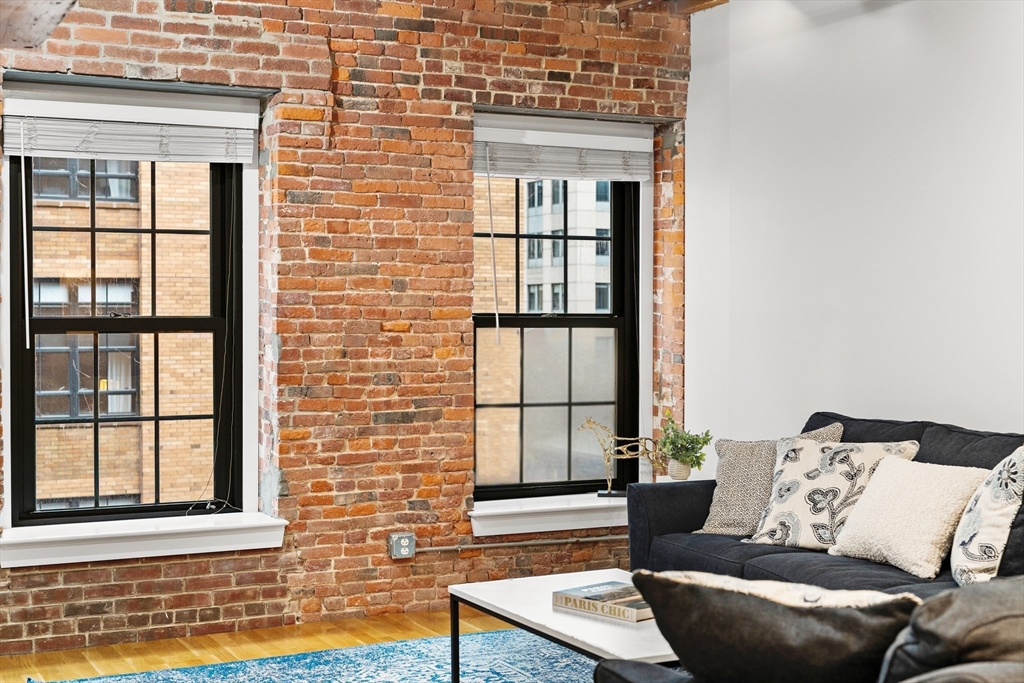 1 bed, 1 bath apartment for rent at 99-105 Broad St Unit 5B, Waterfront — photo 11 of 17