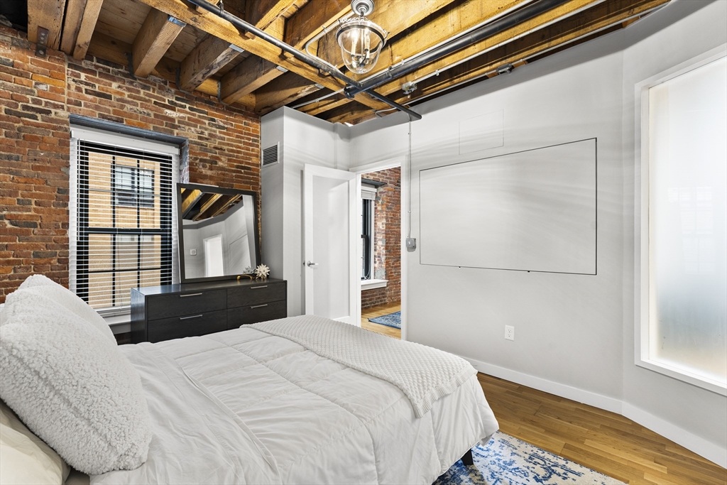 1 bed, 1 bath apartment for rent at 99-105 Broad St Unit 5B, Waterfront — photo 15 of 17