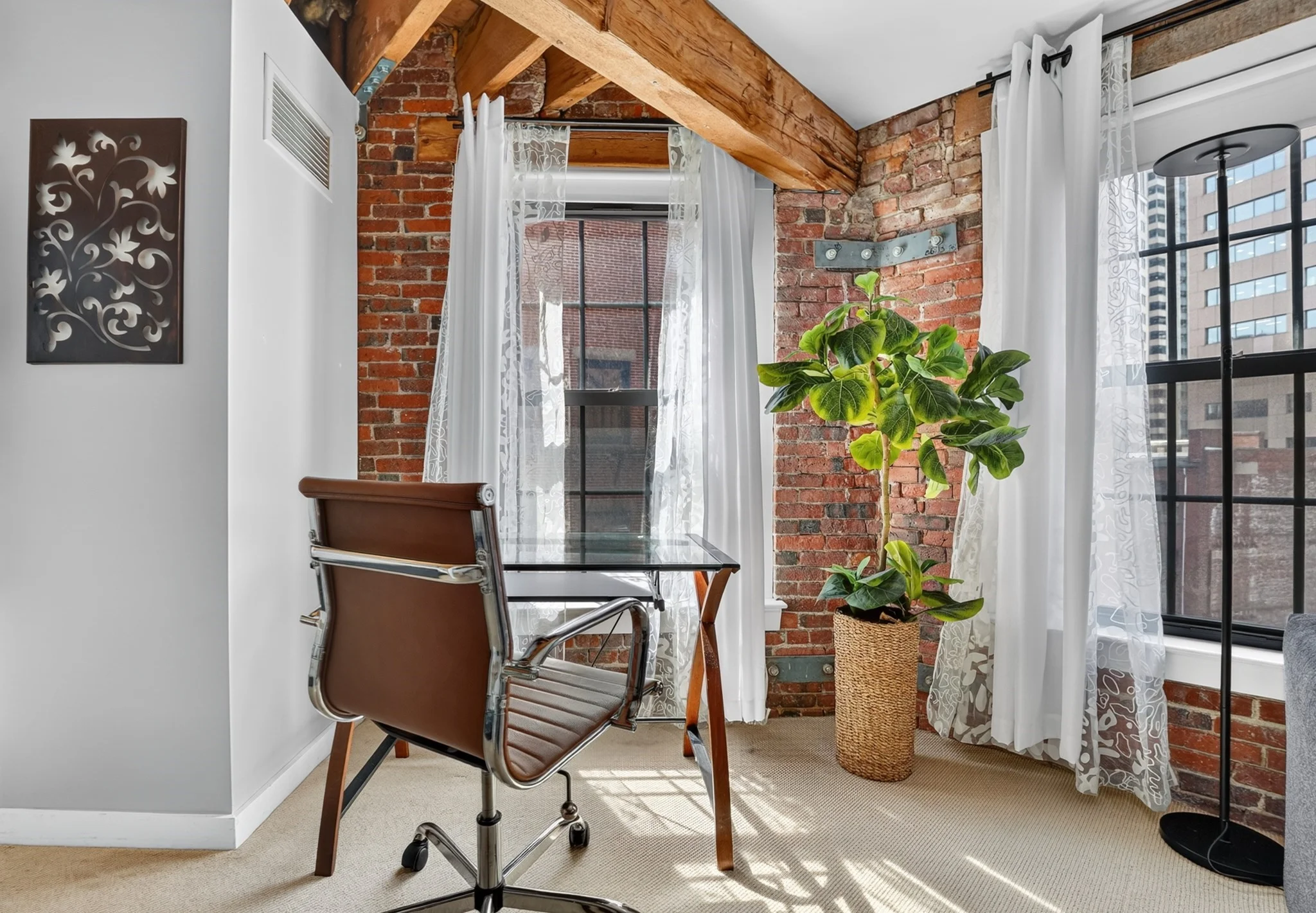 Studio bed, 1 bath apartment for rent at 101 Broad St Unit 6G, Boston Downtown — photo 7 of 22