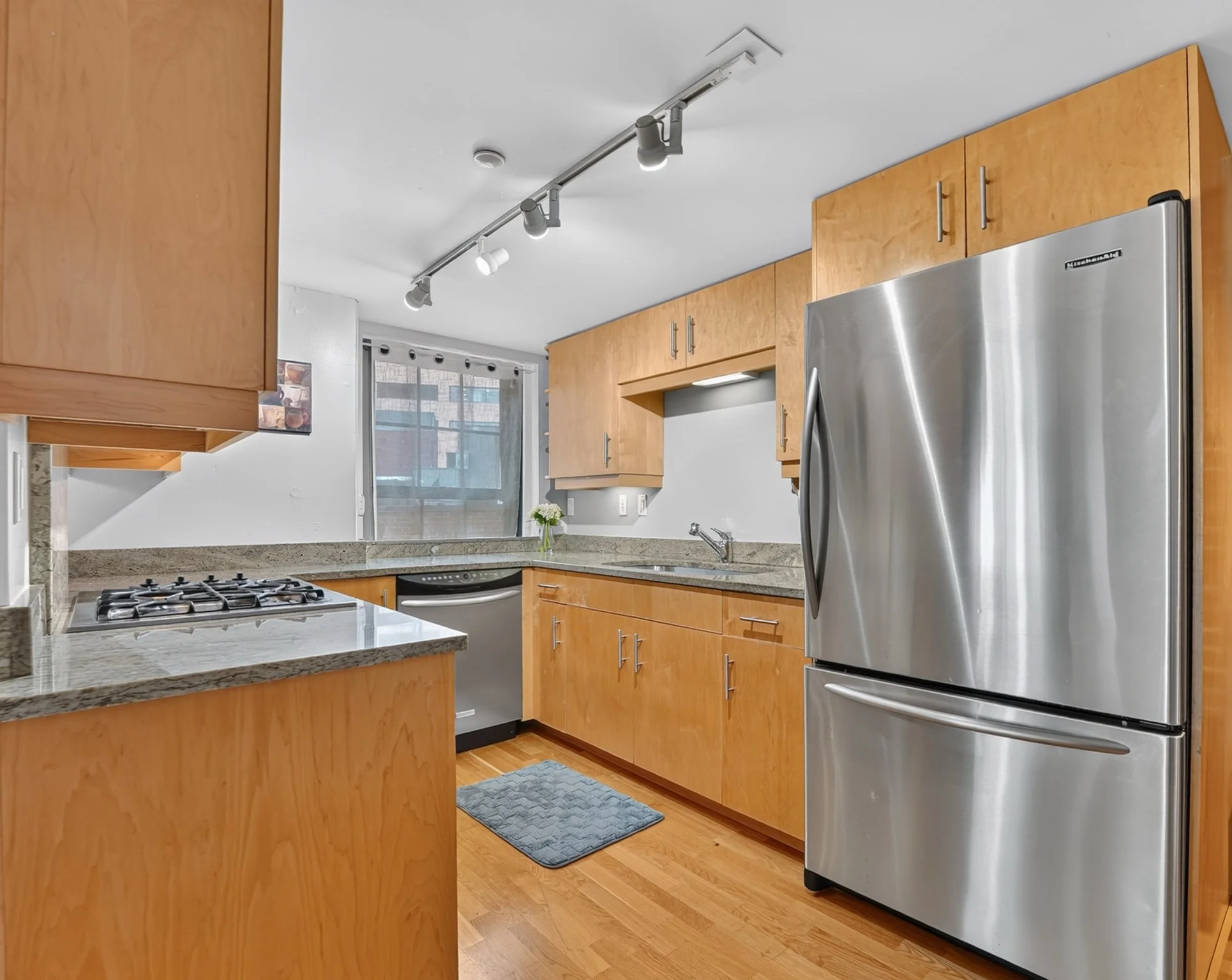 Studio bed, 1 bath apartment for rent at 101 Broad St Unit 6G, Boston Downtown — photo 10 of 22