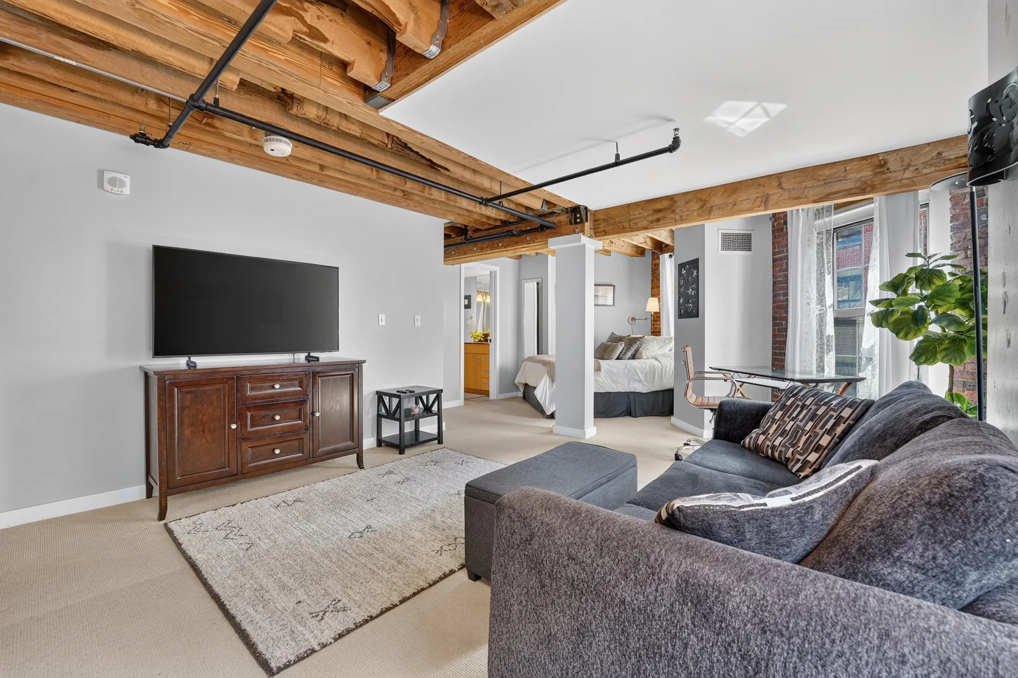 Studio bed, 1 bath apartment for rent at 101 Broad St Unit 6G, Boston Downtown — photo 6 of 22