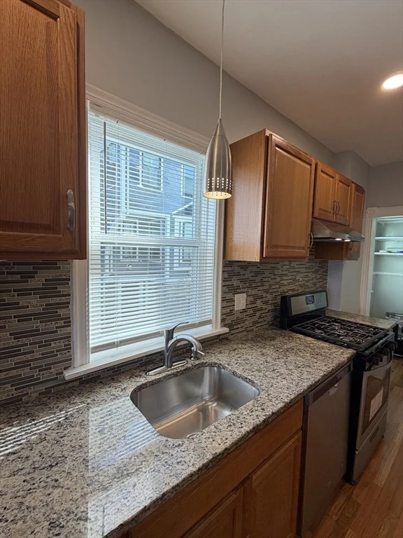 3 bed, 1 bath apartment for rent at 101 Brown Ave Unit 1, Roslindale — photo 8 of 15