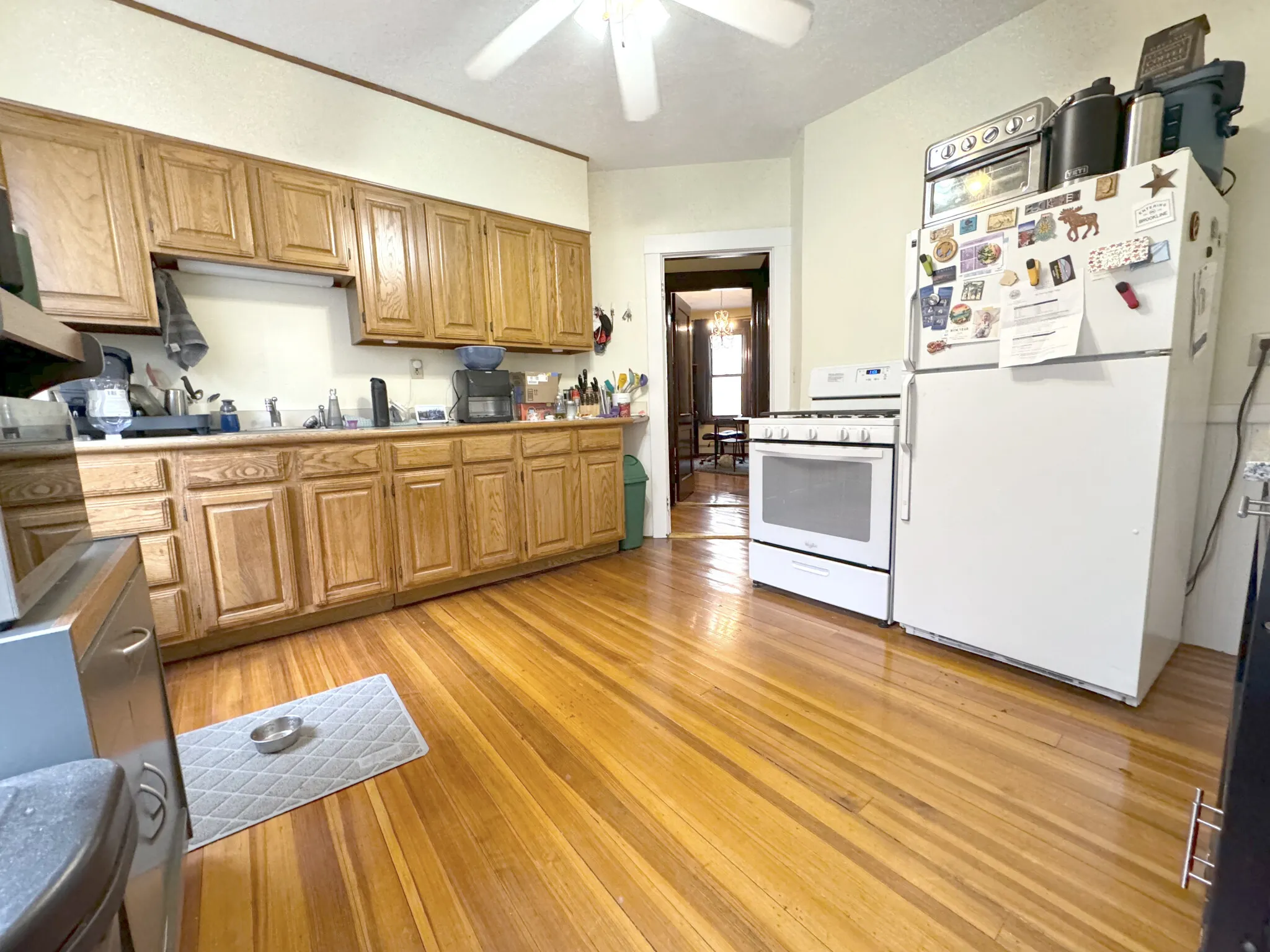 2 bed, 1 bath apartment for rent at 101 Browne St Unit 2, Coolidge Corner — photo 8 of 14