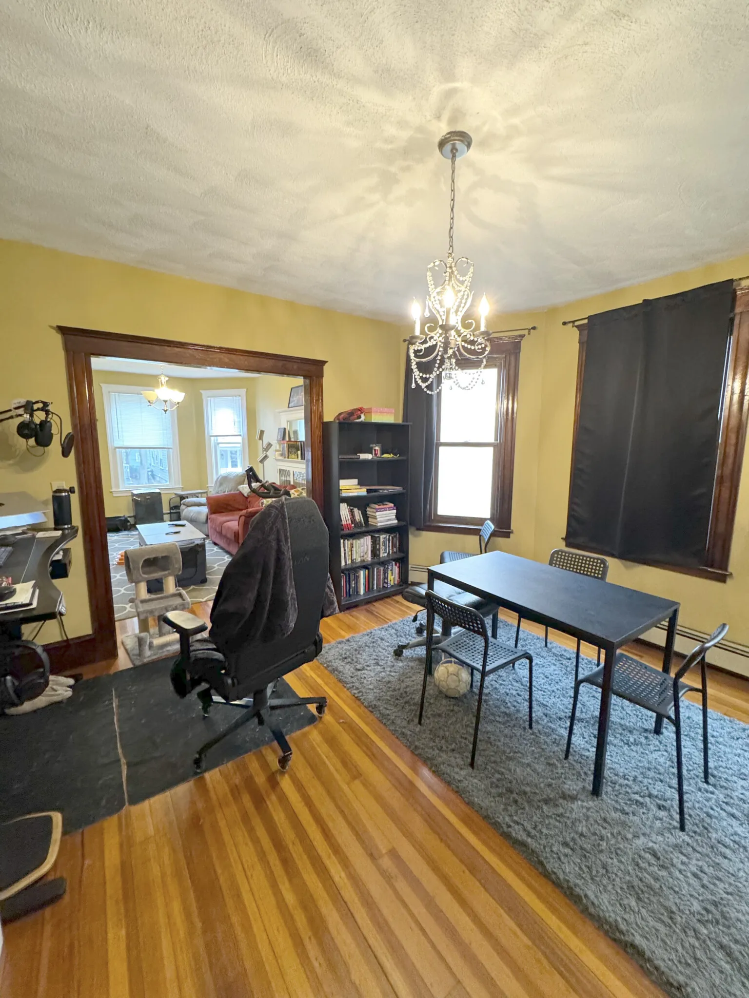 2 bed, 1 bath apartment for rent at 101 Browne St Unit 2, Coolidge Corner — photo 4 of 14