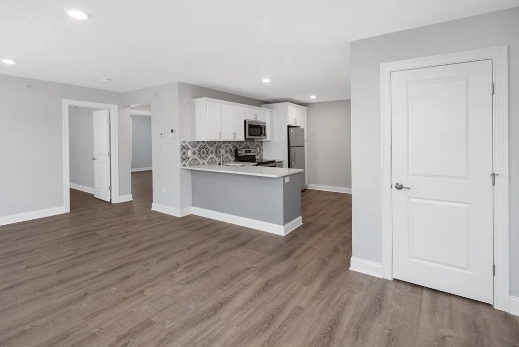 2 bed, 1 bath apartment for rent at 101 California Ave Unit 101, Quincy — photo 5 of 16