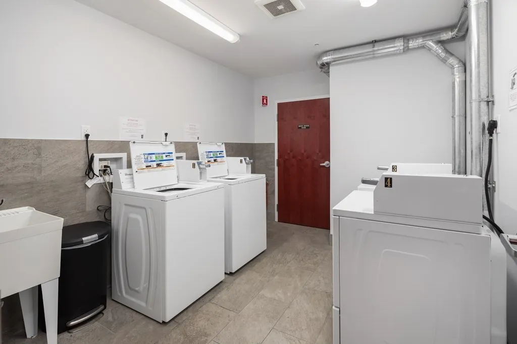 2 bed, 1 bath apartment for rent at 101 California Ave Unit 102, Quincy — photo 15 of 16