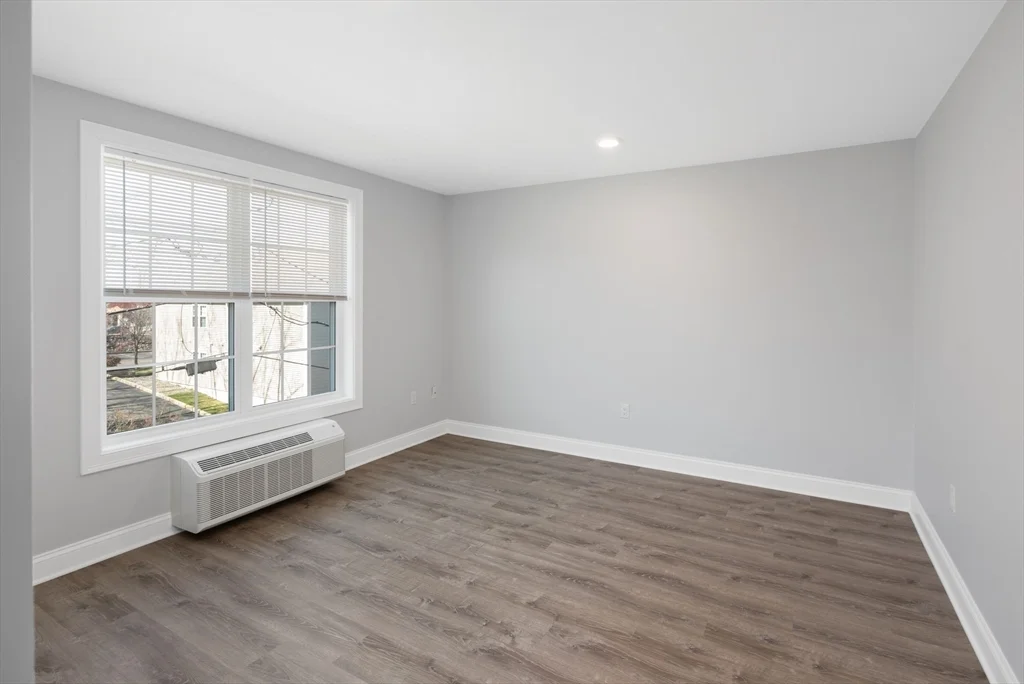 2 bed, 1 bath apartment for rent at 101 California Ave Unit 103, Quincy — photo 10 of 13