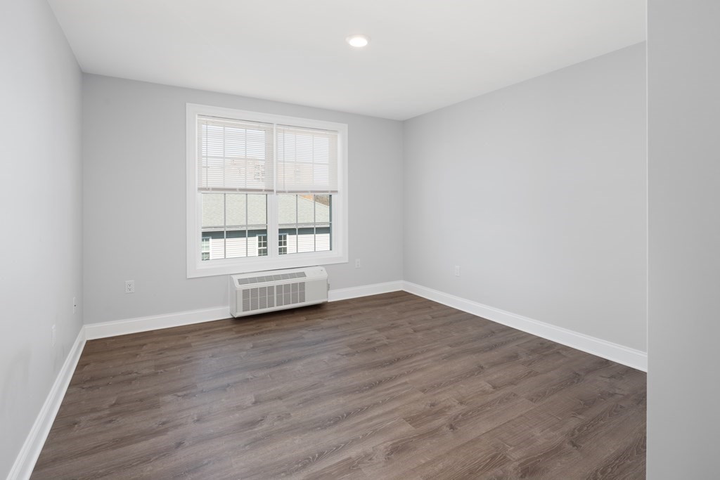 2 bed, 1 bath apartment for rent at 101 California Ave Unit 302, West Quincy — photo 7 of 10