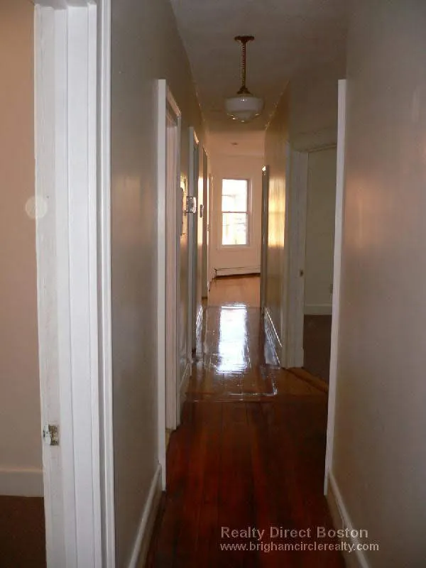 4 bed, 1 bath apartment for rent at 101 Calumet St Unit 2, Mission Hill — photo 10 of 20
