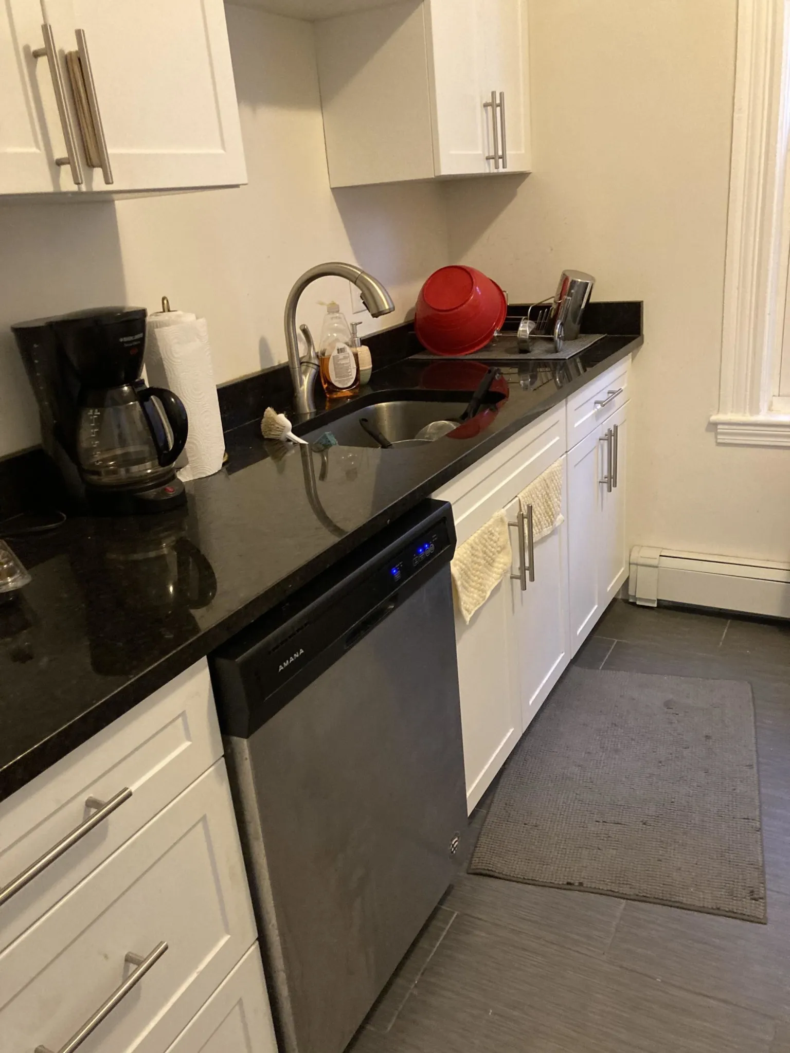 4 bed, 1 bath apartment for rent at 101 Calumet St Unit 2, Mission Hill — photo 2 of 20