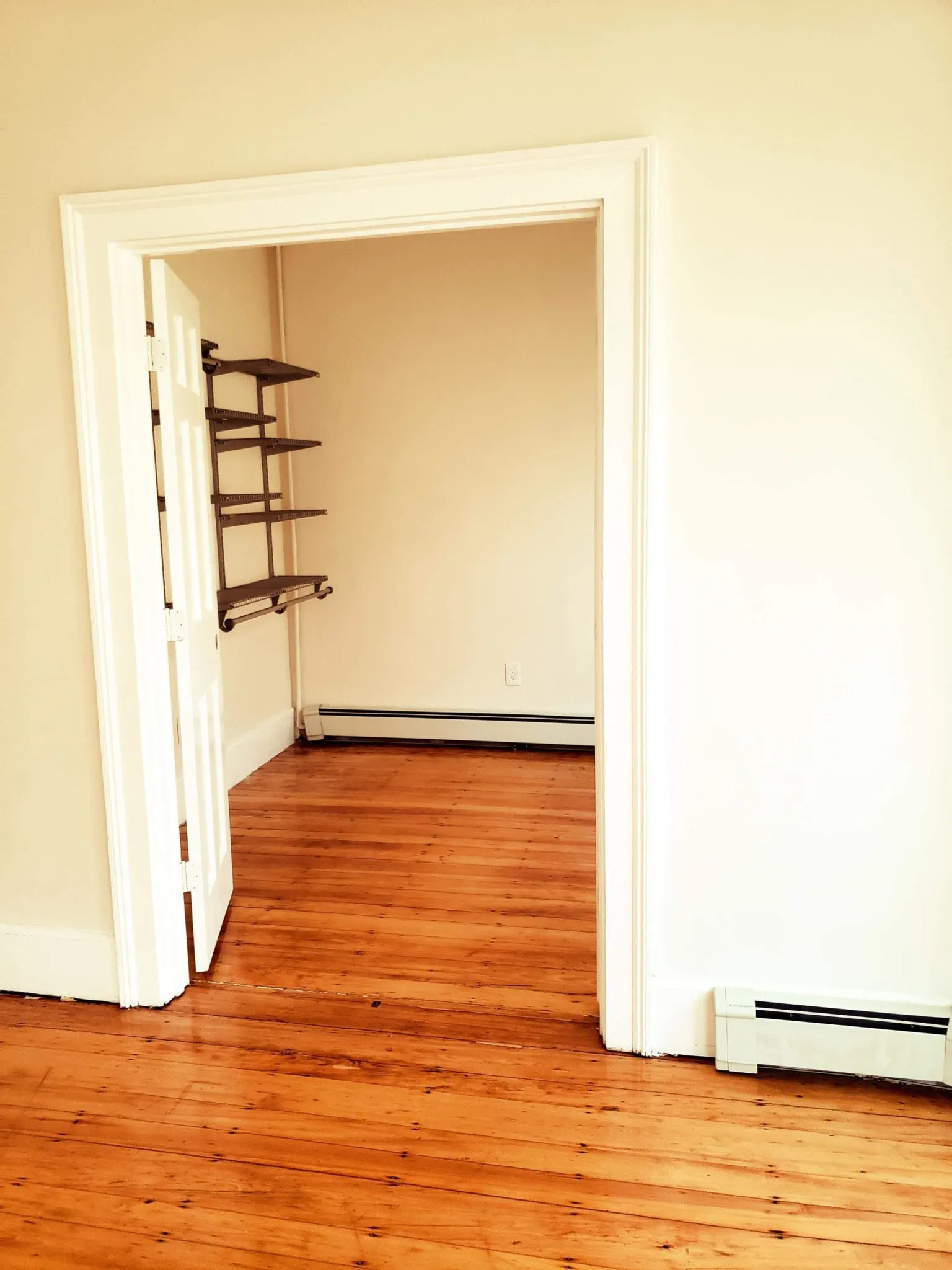 4 bed, 1 bath apartment for rent at 101 Calumet St Unit 2, Mission Hill — photo 18 of 20