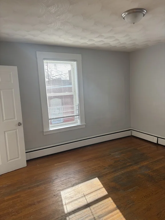 2 bed, 1 bath apartment for rent at 101 Cedar St Unit 2, Haverhill — photo 12 of 14