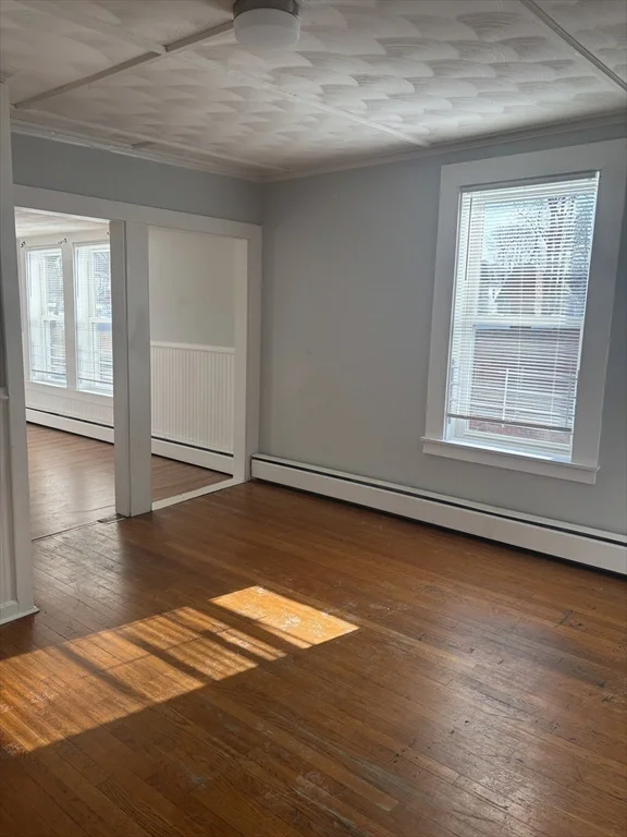 2 bed, 1 bath apartment for rent at 101 Cedar St Unit 2, Haverhill — photo 2 of 14