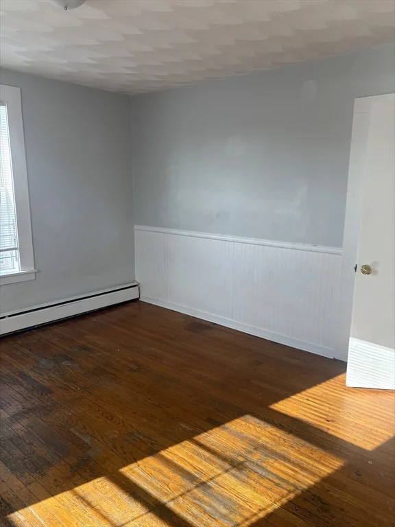 2 bed, 1 bath apartment for rent at 101 Cedar St Unit 2, Haverhill — photo 11 of 14