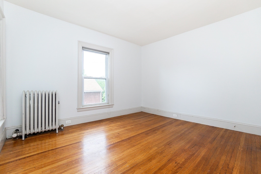 2 bed, 1 bath apartment for rent at 101 Central Ave Unit 2, Newtonville — photo 19 of 23