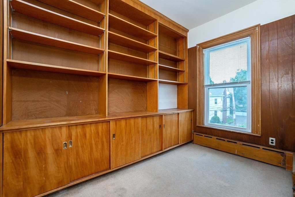 2 bed, 1 bath apartment for rent at 101 Central Ave Unit 2, Newtonville — photo 16 of 23