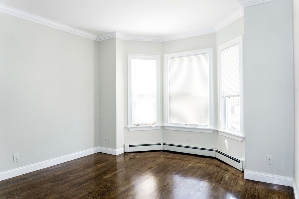 2 bed, 1 bath apartment for rent at 101 Chelsea St Unit 1, East Boston — photo 3 of 5