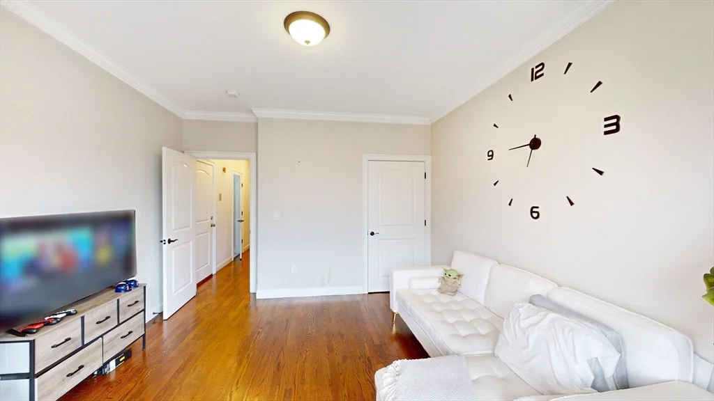 3 bed, 1 bath apartment for rent at 101 Chelsea St Unit 2, East Boston — photo 5 of 10