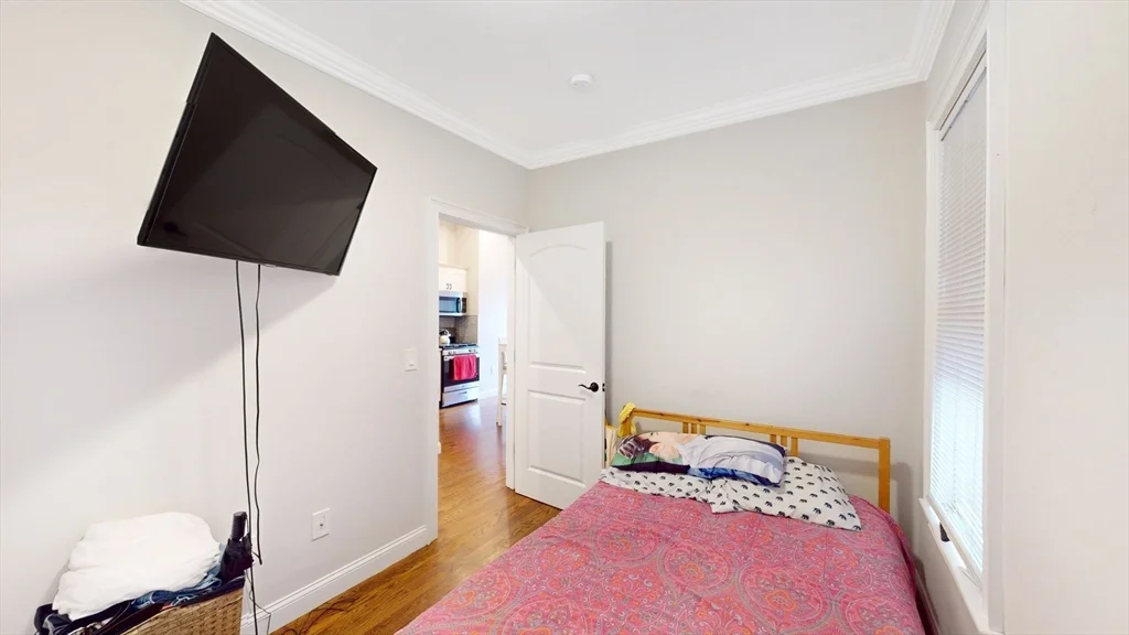 3 bed, 1 bath apartment for rent at 101 Chelsea St Unit 2, East Boston — photo 8 of 10