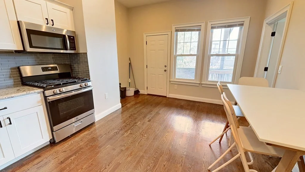 3 bed, 1 bath apartment for rent at 101 Chelsea St Unit 3, East Boston — photo 14 of 16