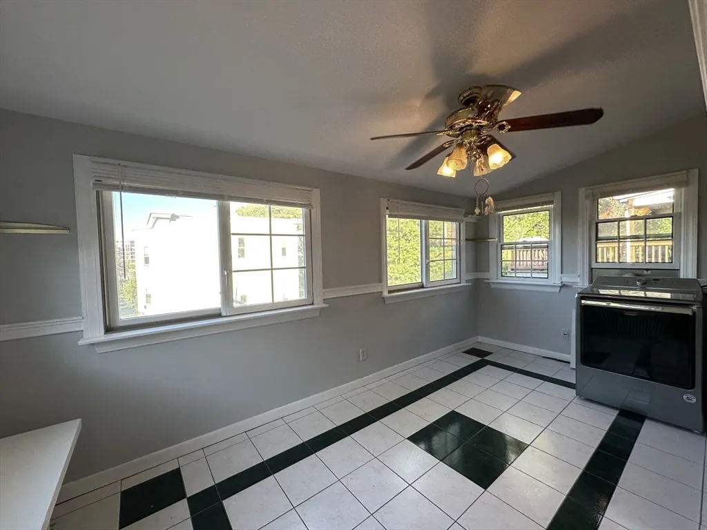 3 bed, 1 bath apartment for rent at 101 Colborne Rd Unit 101, Brighton — photo 10 of 14