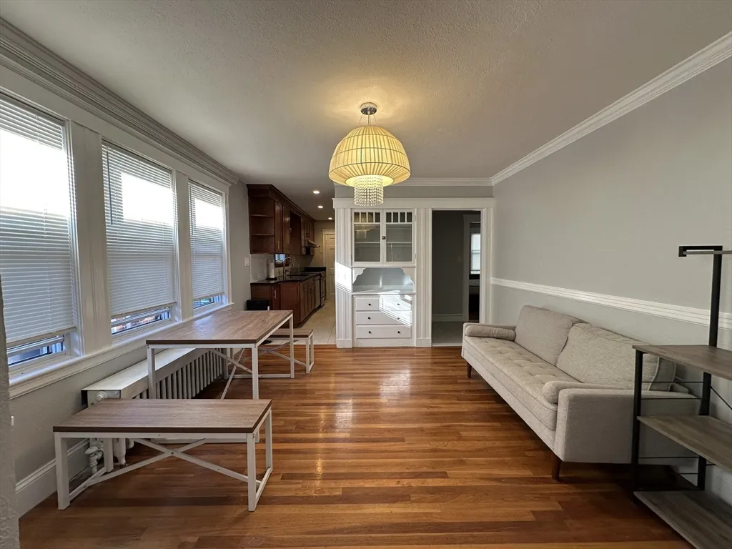 3 bed, 1 bath apartment for rent at 101 Colborne Rd Unit 101, Brighton — photo 6 of 14