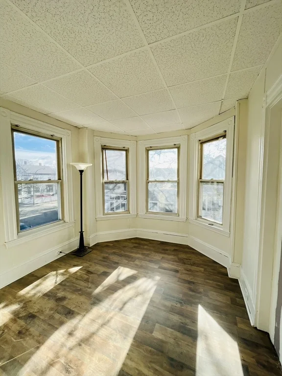 5 bed, 1 bath apartment for rent at 101 Cross St Unit 2, East Somerville — photo 6 of 8