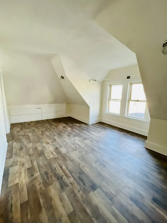 5 bed, 1 bath apartment for rent at 101 Cross St Unit 2, East Somerville — photo 3 of 8