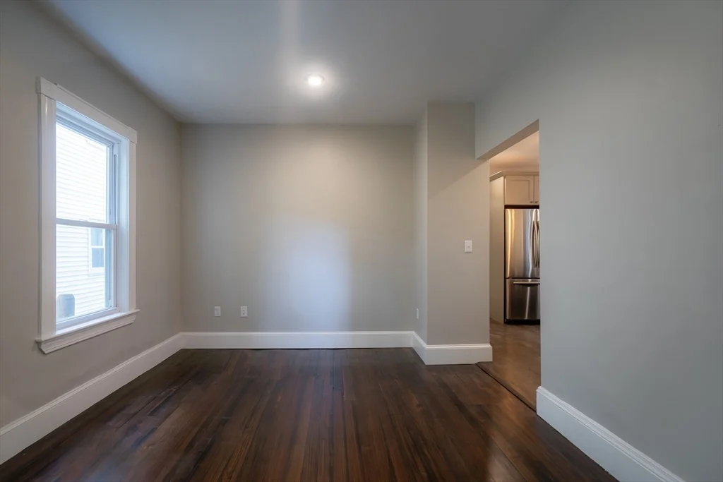 3 bed, 2 bath apartment for rent at 101 Draper St Unit 1, Dorchester — photo 6 of 14